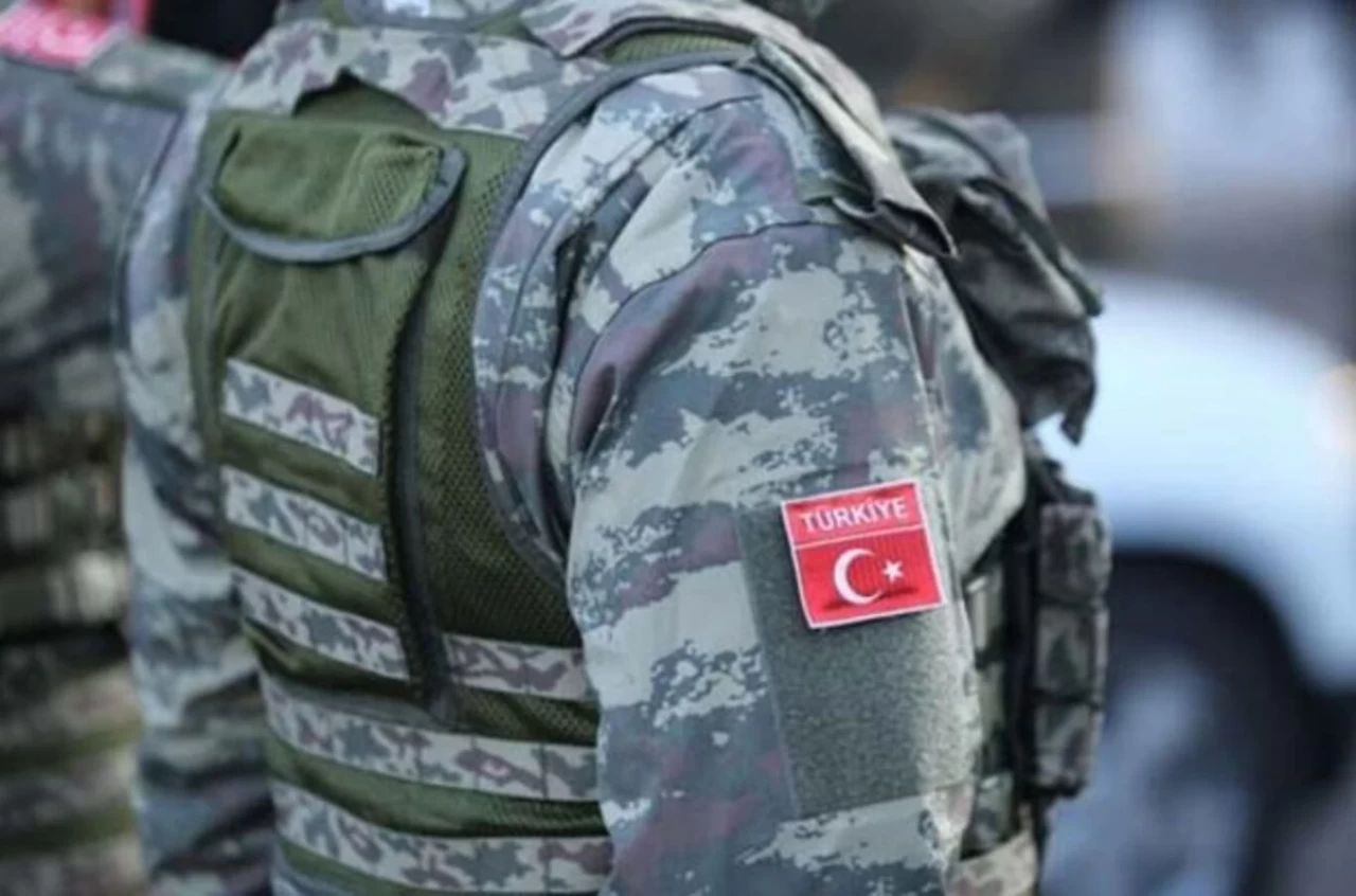 MSB 2025 Uzman Erbaş ve Sözleşmeli Er Alımı Başladı! Başvuru Şartları ve Detaylar