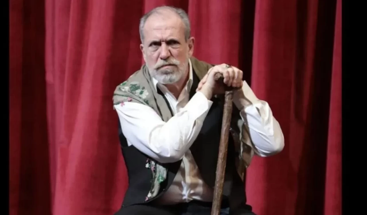 Sandık Kokusu Hakan'ın babası kim?