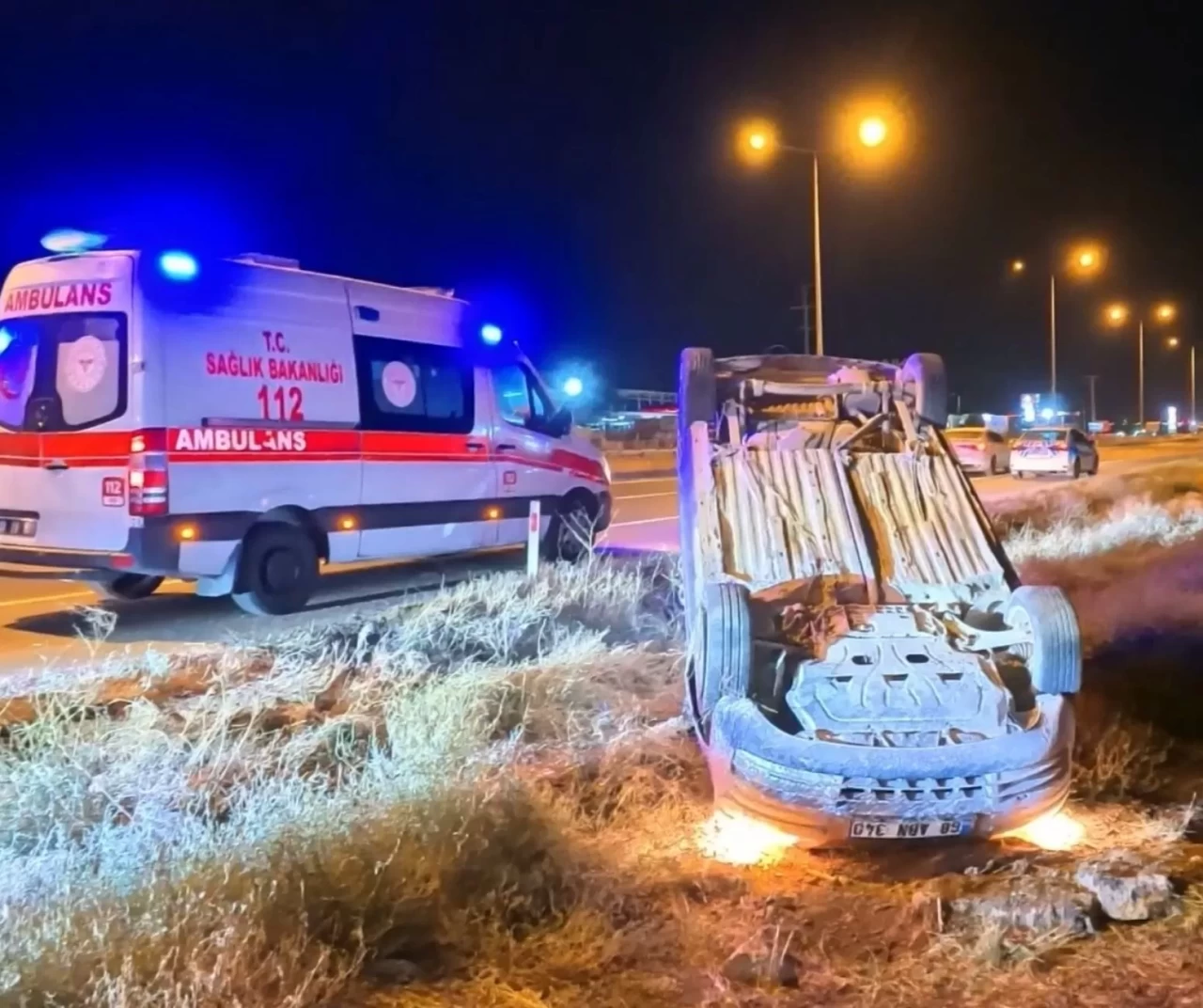 Aksaray’da hafif ticari araç şarampole uçtu: sürücü kaçtı!