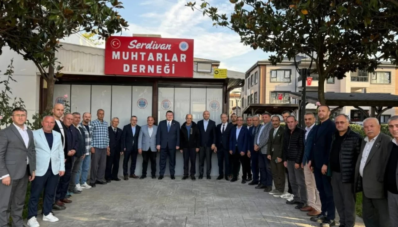 Devlet Bahçeli’nin talimatıyla MHP sahada! Sakarya Milletvekili Bülbül vatandaşların taleplerini dinledi