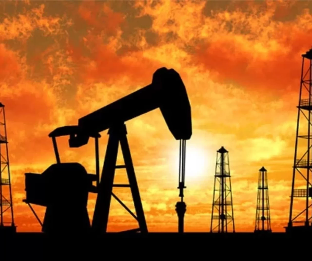 Türkiye’nin petrol ve petrol ürünleri ithalatı Temmuzda yüzde 12 arttı