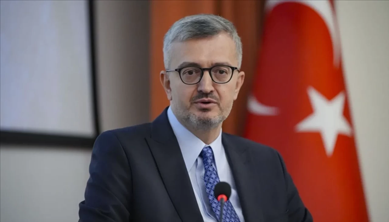 İletişim Başkanı Duran: Resmî açıklamalar dışında hiçbir bilgiye itibar edilmemeli