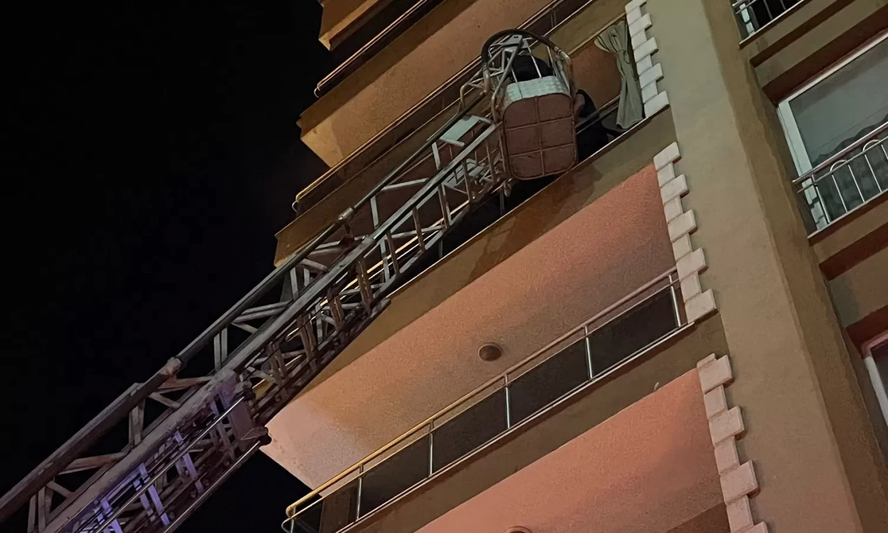 İncirliova’da ev yangını