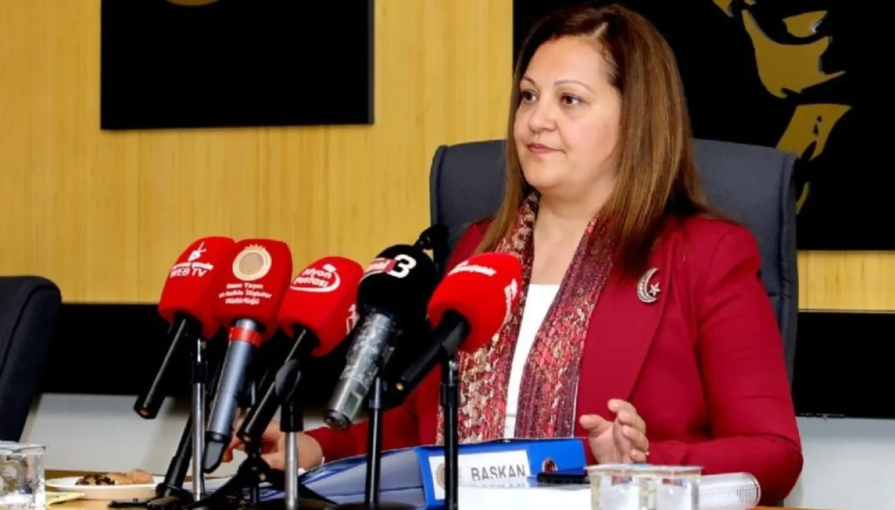 CHP, Özlem Çerçioğlu'ndan sonra şimdi de Burcu Köksal'a zulmediyor! Bakın iftira atan kim çıktı, neyle ödüllendirildi!