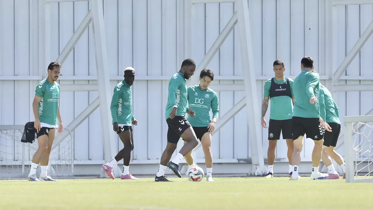 Konyaspor, Kasımpaşa maçı hazırlıklarını sürdürüyor
