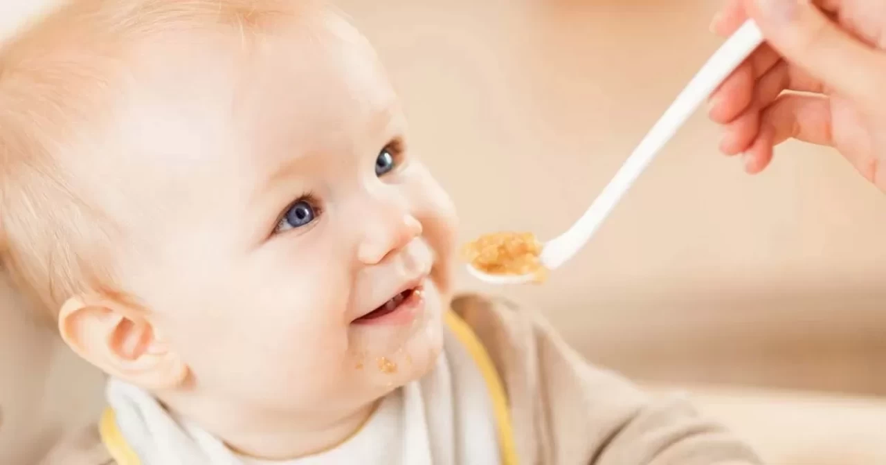 Bebeklere yağ verirken dikkat! Hangi yağlar faydalı, hangileri zararlı?