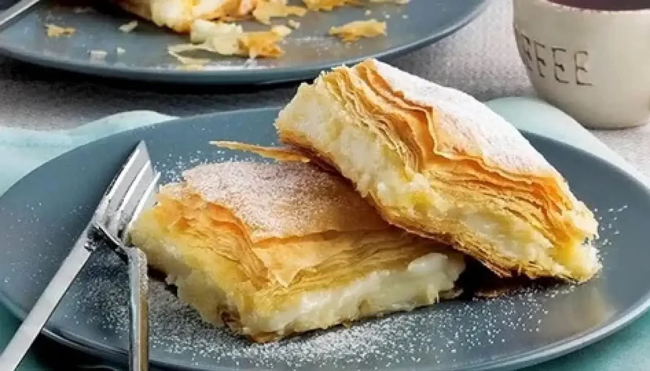 Adı börek, tadı tatlı! İşte efsane laz böreği tarifi