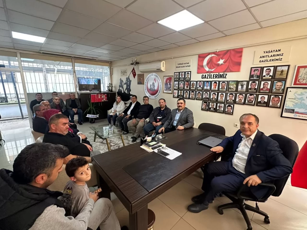 MHP Bolu İl Başkanlığı "Hayırlı Günler Komşum" ziyaretlerine başladı