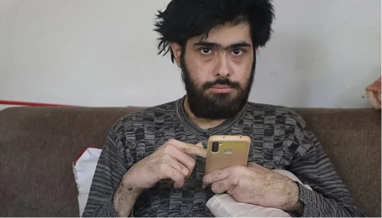 6 Şubat depreminde bile oyun oynamayı sürdürdü! O genç hakkındaki gerçeği arkadaşları açıkladı