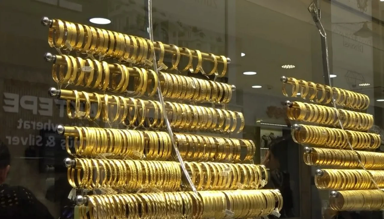 Altın sıçradı, yatırımcı rota değiştirdi