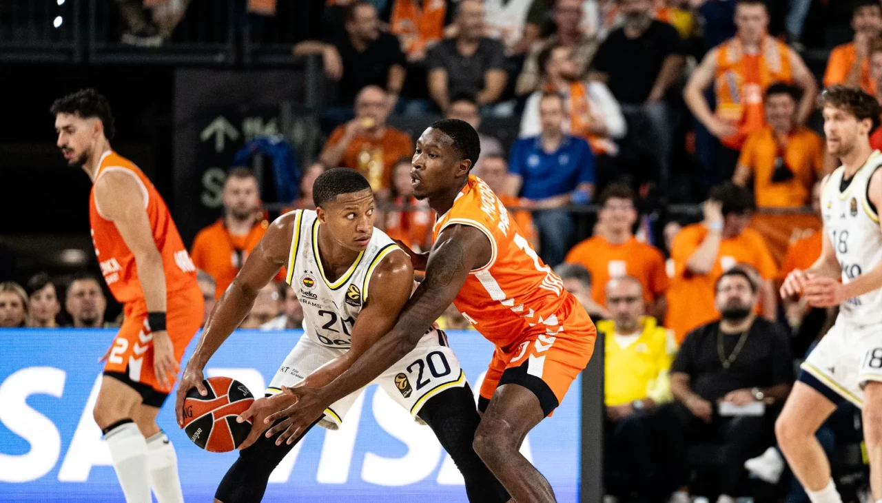 Fenerbahçe Beko, Valencia deplasmanından eli boş döndü