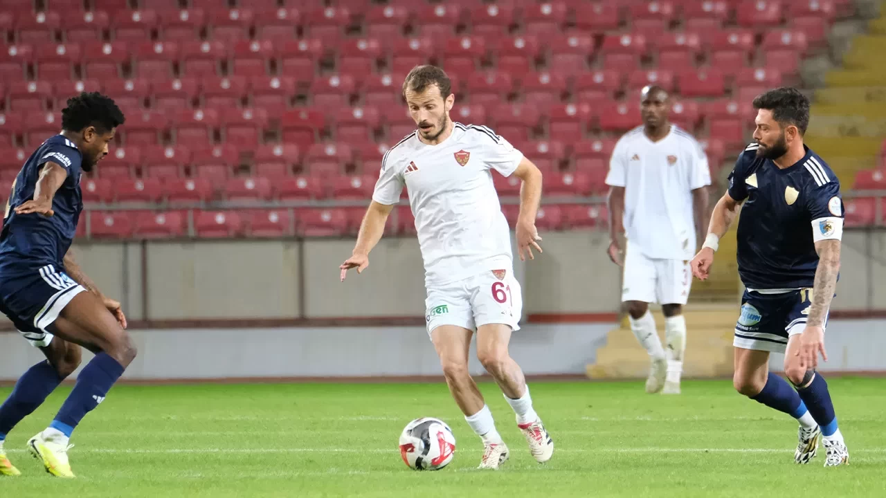 Erzurumspor FK deplasmanda farklı kazandı | Maç Sonucu Hatayspor 0-3 Erzurumspor FK