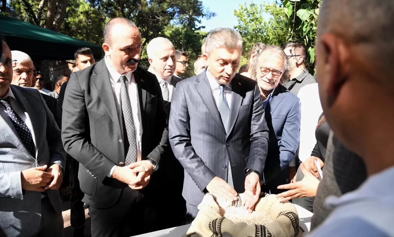 Konyaaltı'nda coğrafi işaretli ürünler tanıtıldı