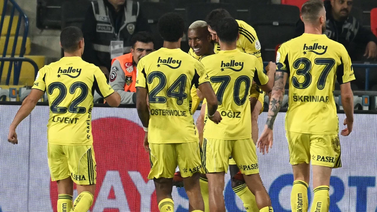 Fenerbahçe’den Gaziantep’e karşı galibiyet serisini 10 maça çıkardı!