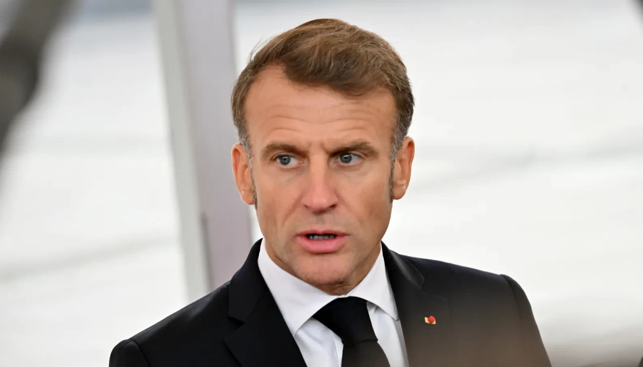 Fransa Cumhurbaşkanı Macron: Avrupa hava sahasını ihlal eden herkes misilleme riskiyle karşı karşıyadır