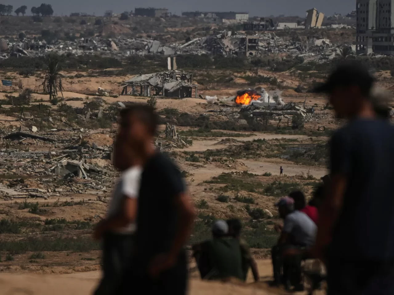 İsrail, Trump’ın çağrısına rağmen Gazze’yi vurdu