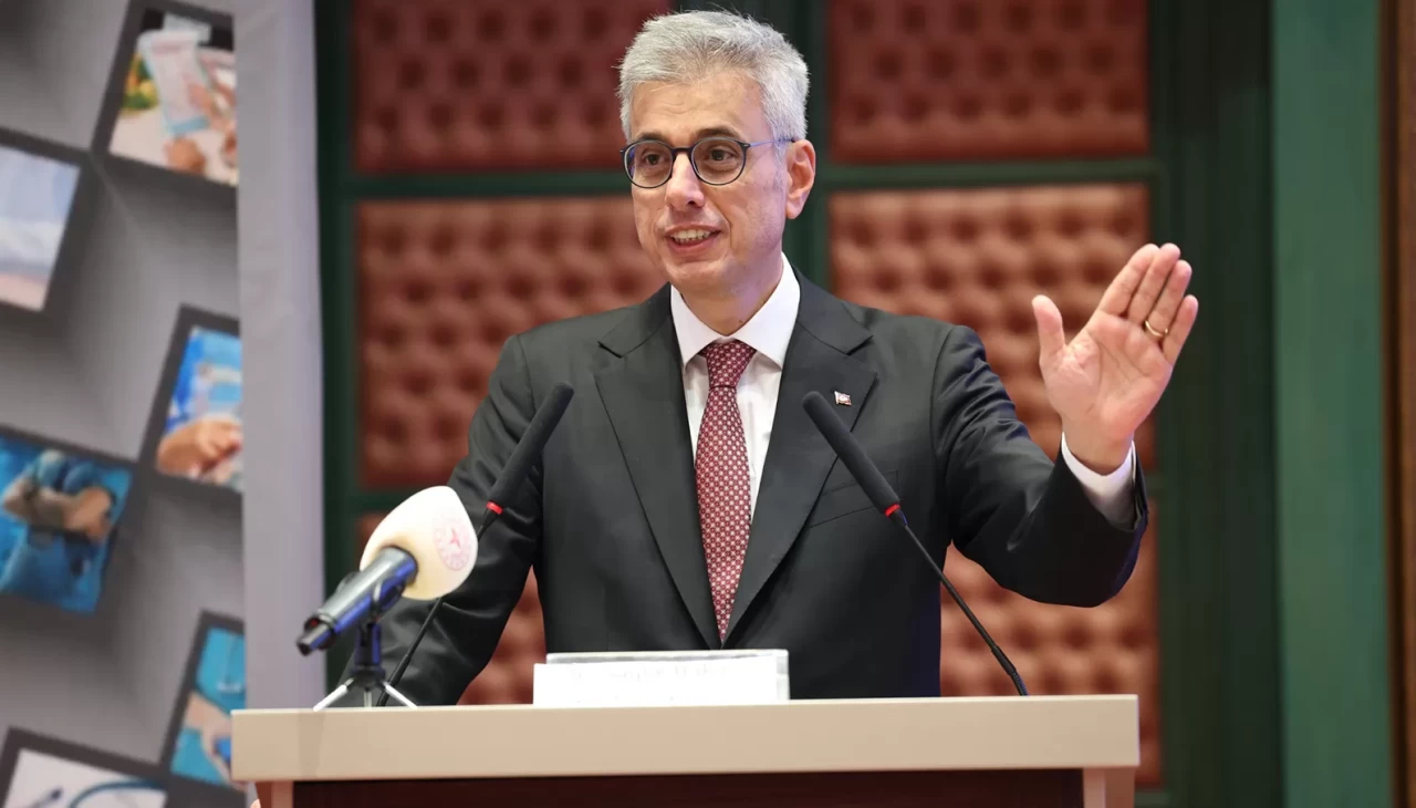 Bakan Memişoğlu, Ankara'da gençlerle bir araya geldi