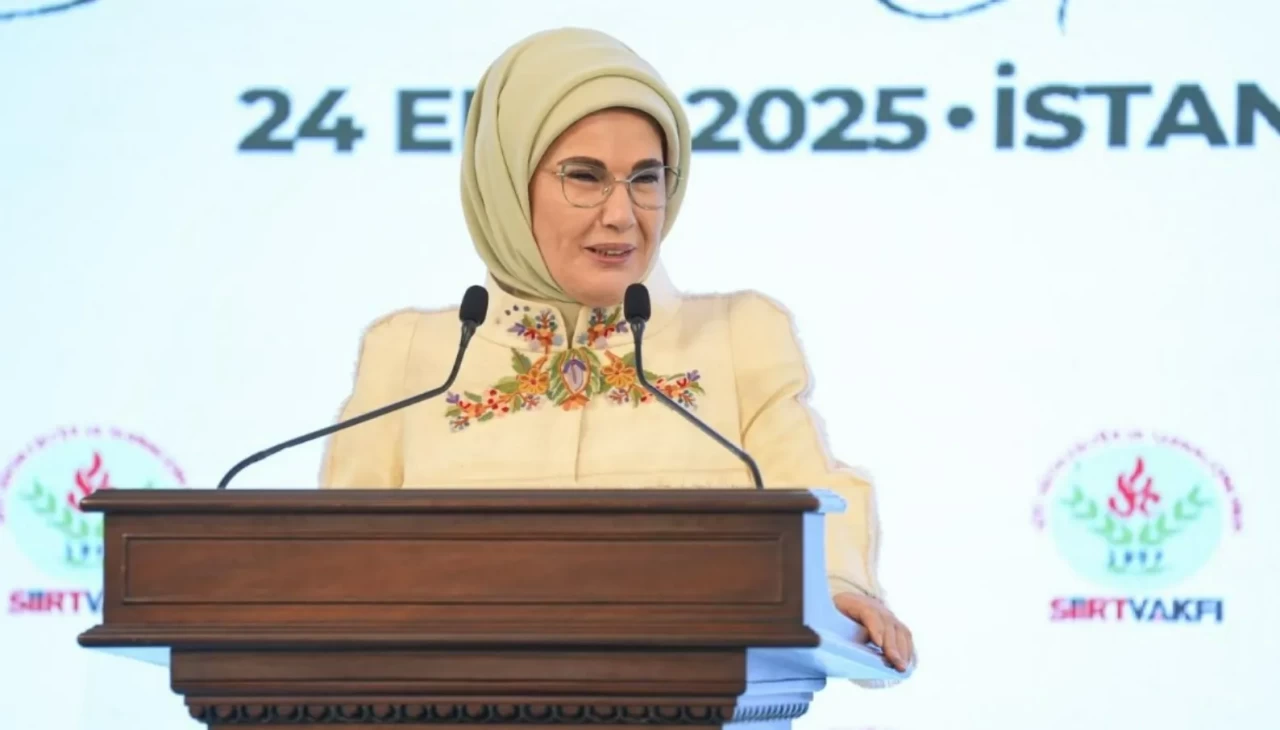 Emine Erdoğan'dan "Siirtlilerle Buluşma" programına ilişkin paylaşım: Siirt benim için kardeşlik ve vefa demek