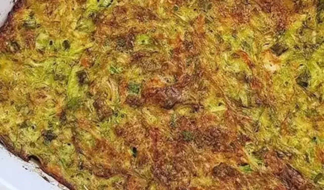 Klasik mücverin hafif ve fit versiyonu! Fırında kabak mücver nasıl yapılır?