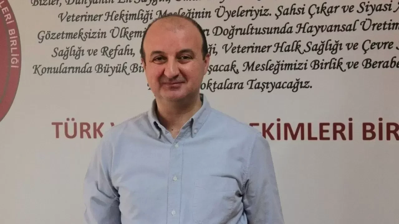 MHP’li Ahmet Kürşat Azkur’dan 29 Ekim mesajı: “Cumhuriyet, milletimizin ilelebet var olacak”