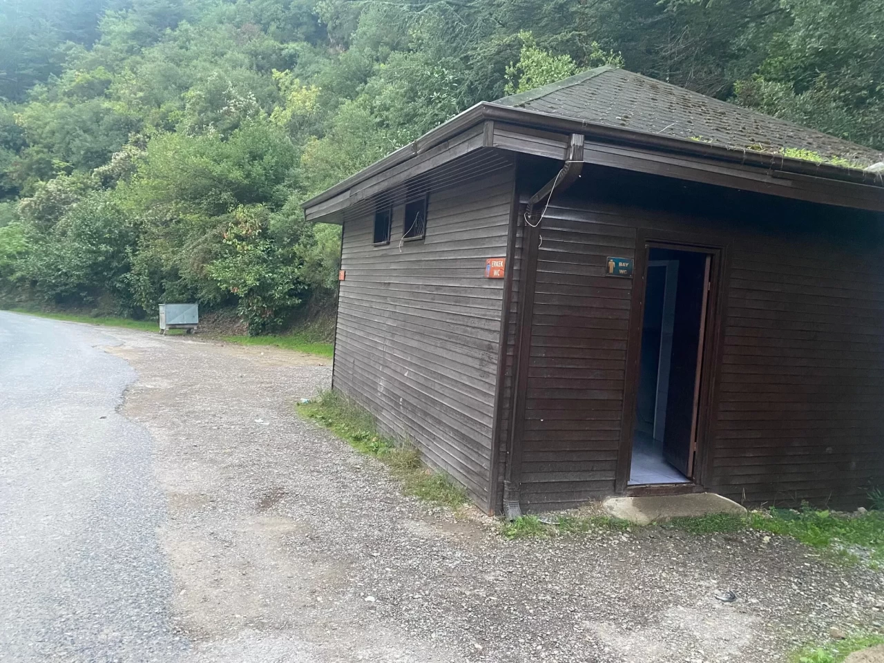 Çınarlıdere Mesire Alanı'ndaki şadırvana saldırı