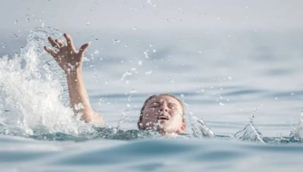 Rüyada denizde boğulduğunu görmek ne anlama gelir? Gerçek anlamına şaşıracaksınız!