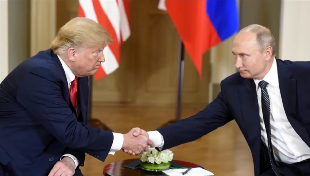 Beyaz Saray: Trump-Putin görüşmesi tamamen gündemden kalkmadı