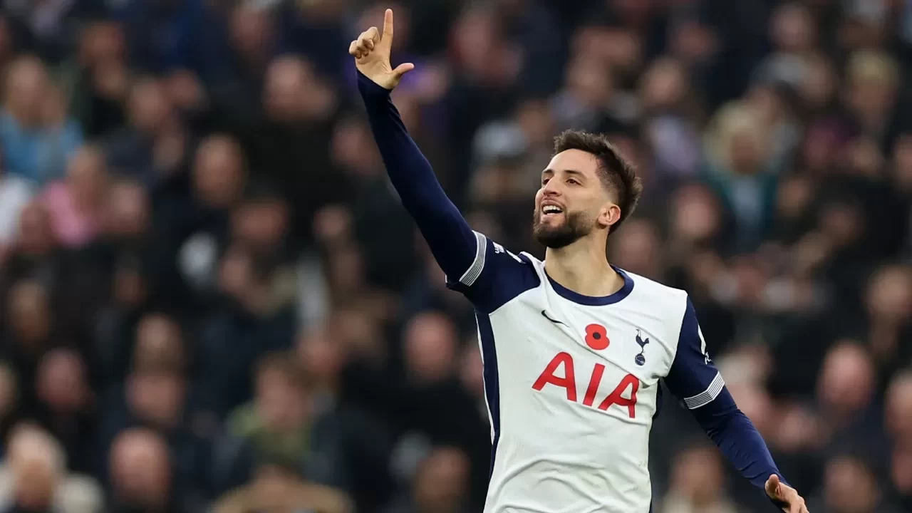 Tottenham, Rodrigo Bentancur ile yeni sözleşme imzaladı