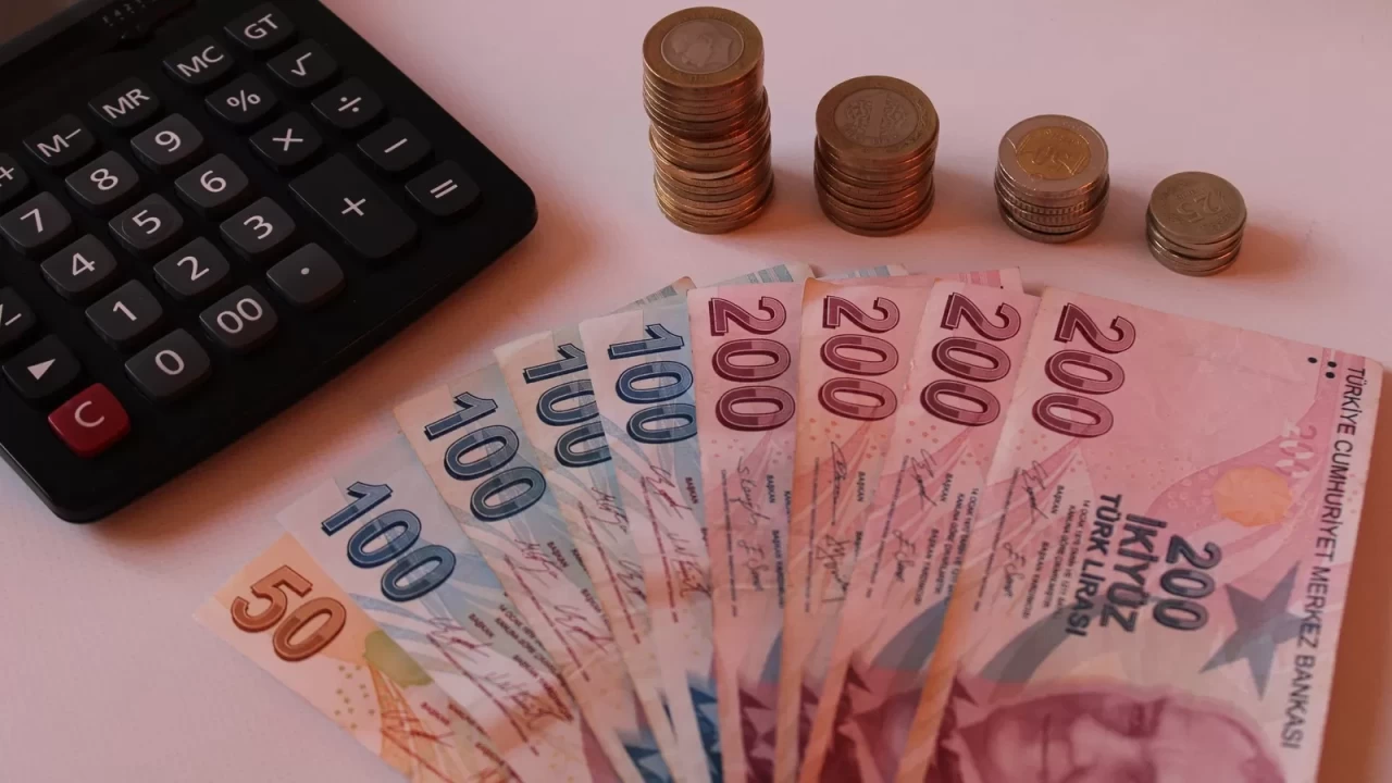 Yeni vergi paketi komisyonda kabul edildi