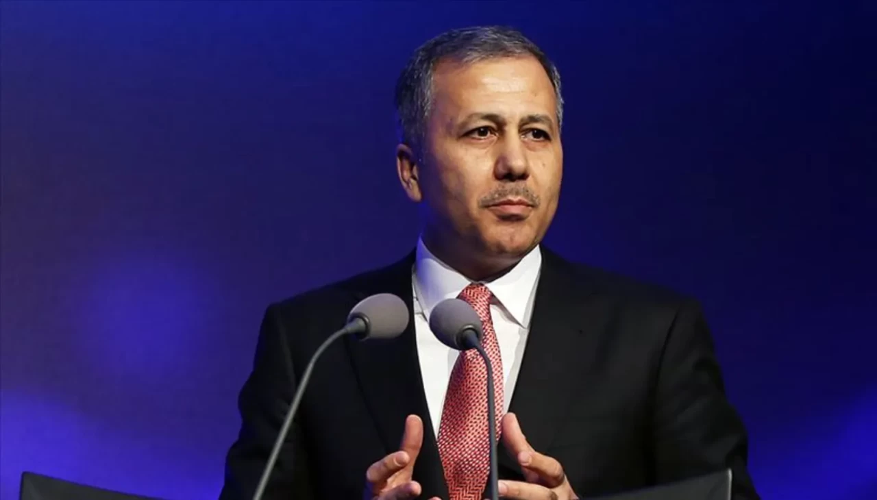 Bakan Yerlikaya’dan Gazze ateşkesi mesajı: “Türkiye, Filistin’in yanında olmaya devam edecek”