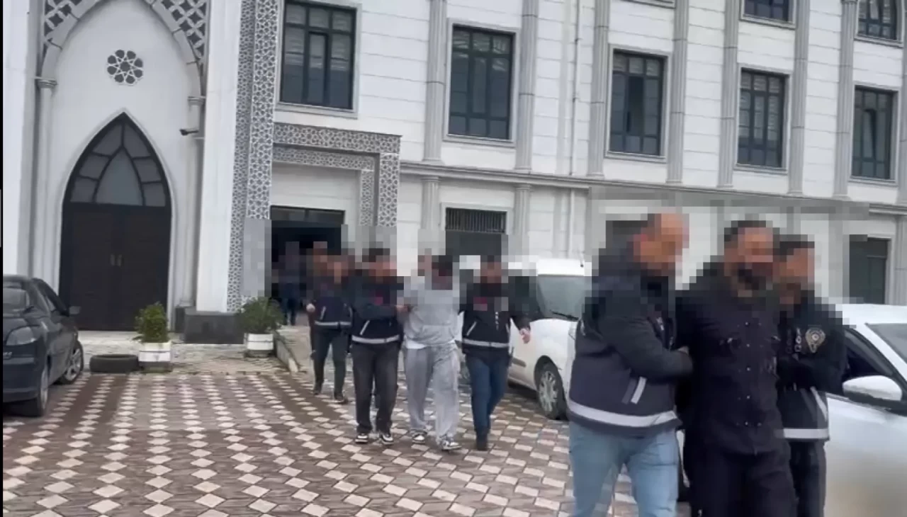 Kocaeli’de eğlence mekanına silahlı saldırı: 3 kişi tutuklandı