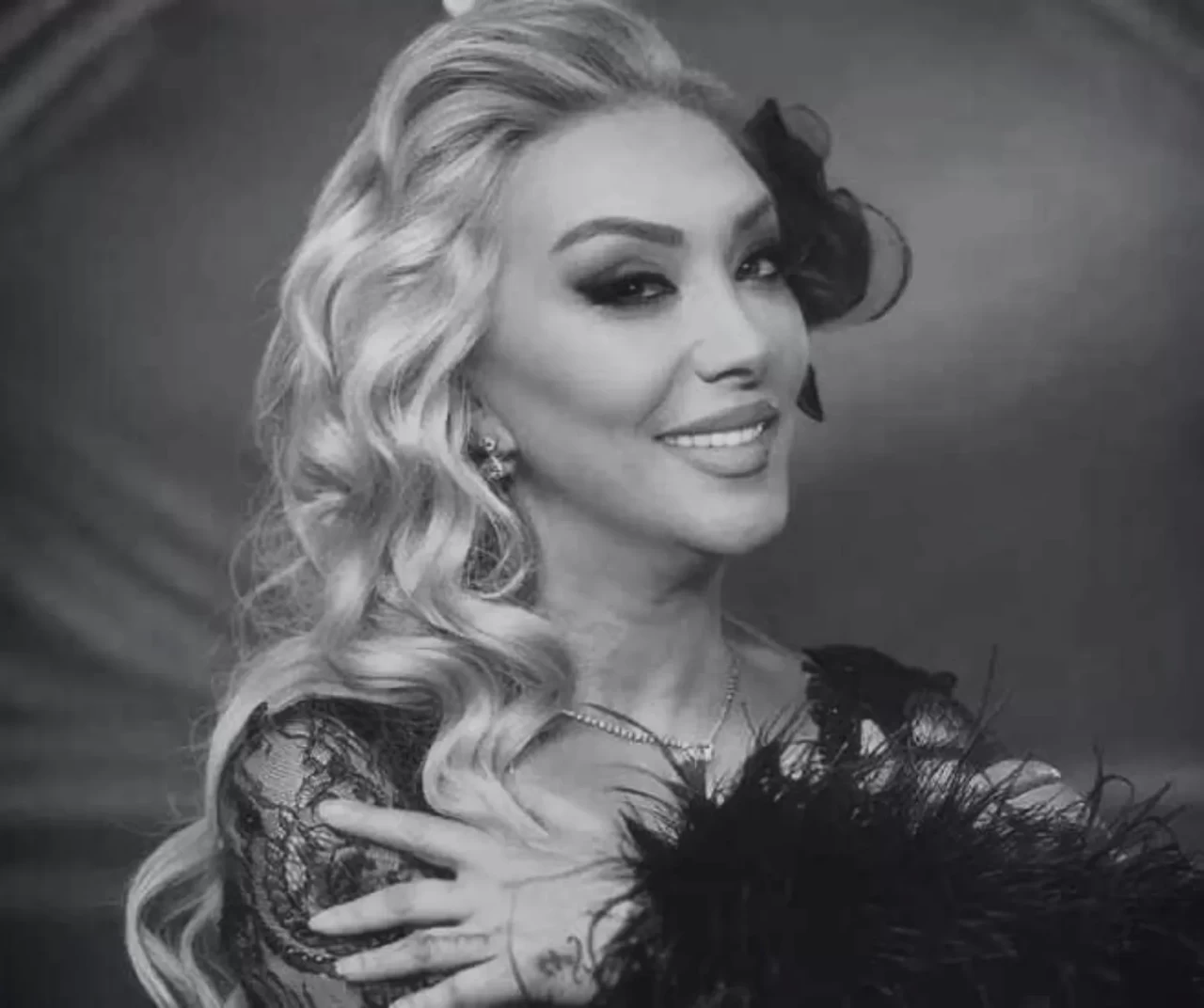 Ünlü arabesk sanatçısı Güllü’nün ölüm nedeni belli oldu!