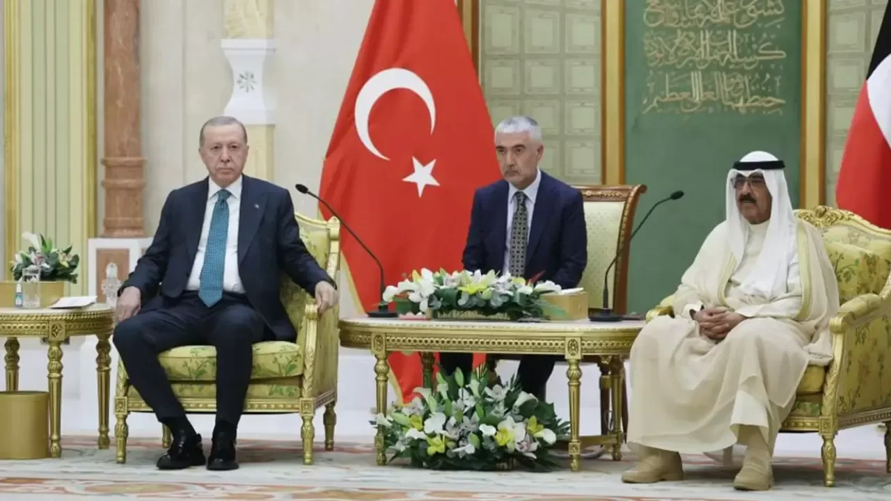 Cumhurbaşkanı Erdoğan Kuveyt’te: Gazze ve Suriye mesajı