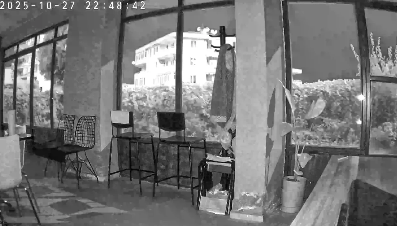 Balıkesir’de 6,1 şiddetinde deprem! 4 bina yıkıldı