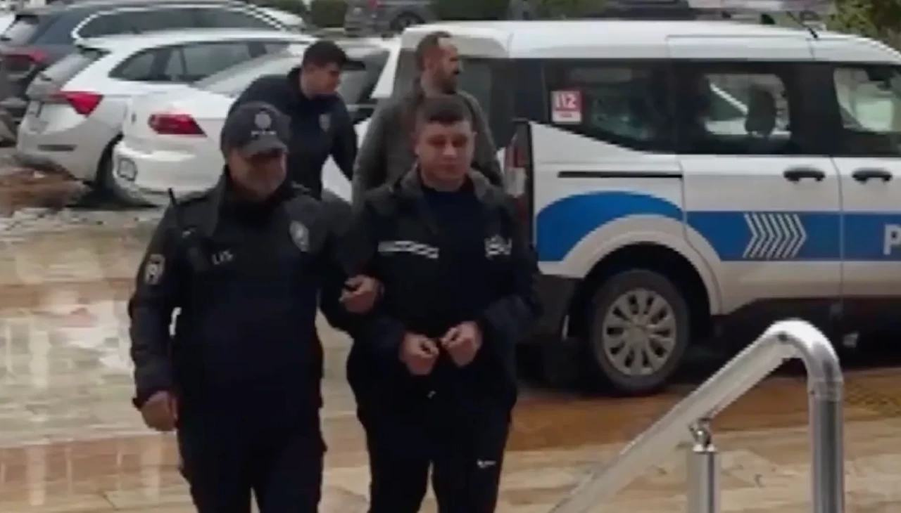 Aydın’da kahve önündeki silahlı kavgada 2 kişi yaralanmıştı: Sahte kimlikle yakalanan şüpheli tutuklandı