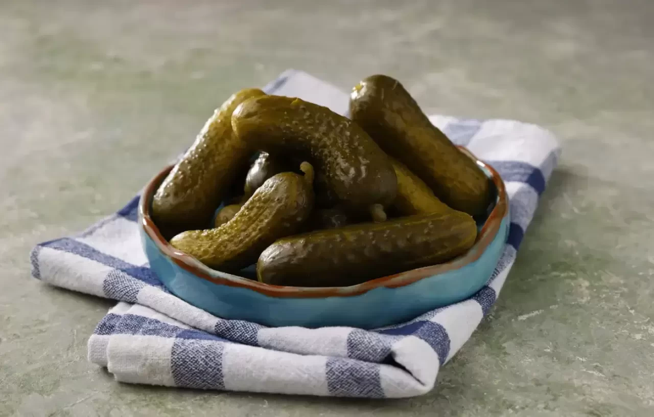 Salatalık turşusu nasıl yapılır? Evde kolay ve lezzetli tarifler