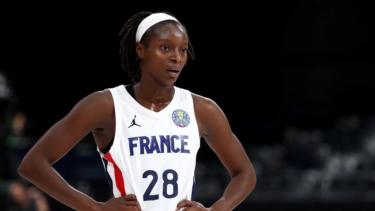 Beşiktaş Kadın Basketbol Takımı, Fransız şutör Mamignan Toure’yi transfer etti