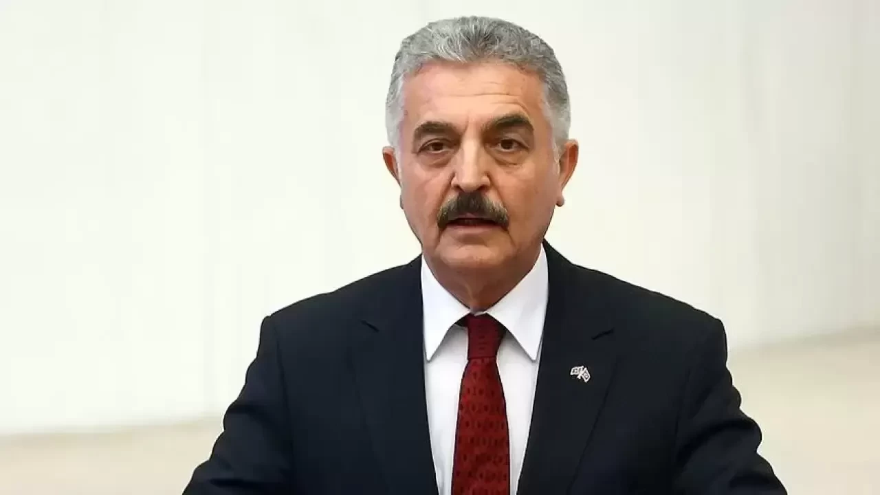 MHP’li Büyükataman’dan İP'li Dervişoğlu’na Kıbrıs tepkisi: “Kıbrıs Türk’tür, Türk kalacaktır”