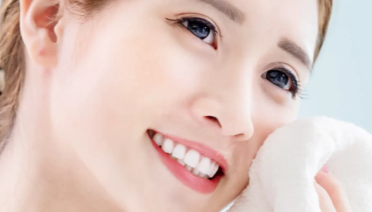 Japonların yüz beyazlığının sırrı meğer buymuş! Cam gibi parlaması için haftada bir kere yapın