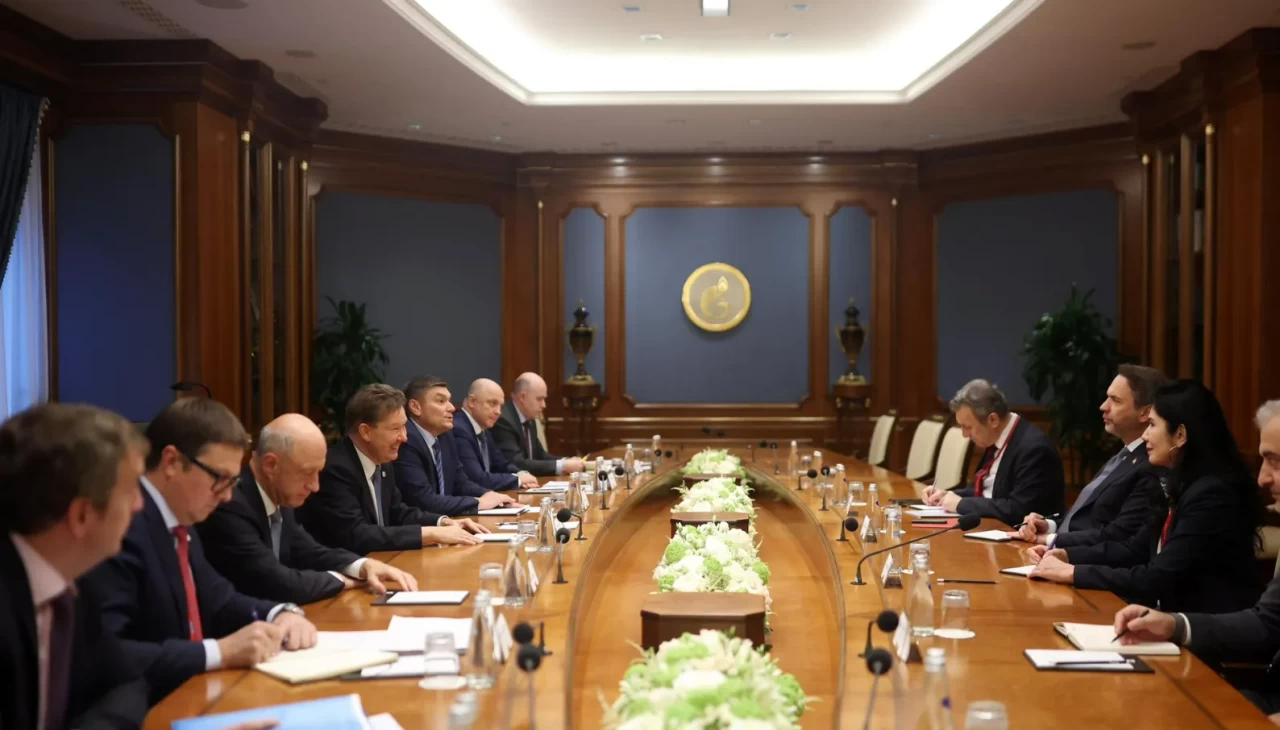 Moskova’da kritik buluşma! Enerji Bakanı Bayraktar, Gazprom Başkanı ile görüştü