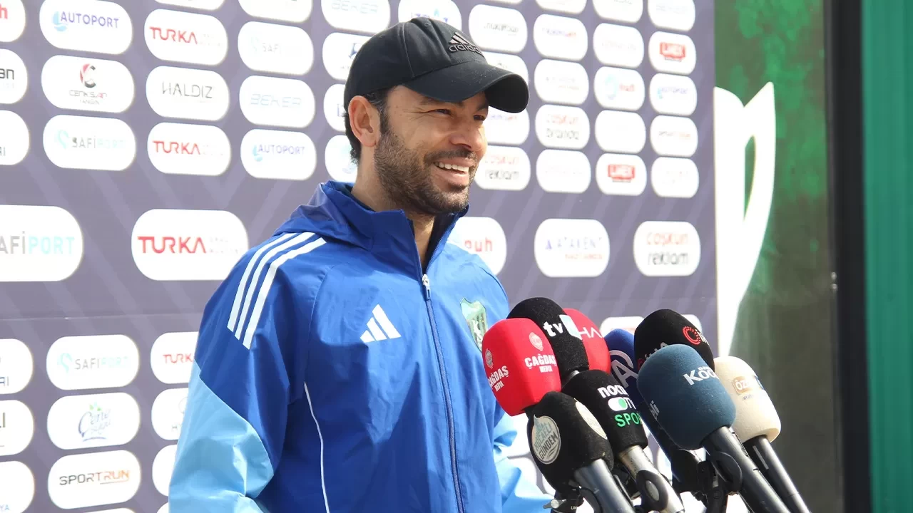 Başakşehir maçı öncesi Kocaelispor Teknik Direktörü Selçuk İnan: “Maçı kazanabilecek durumdayız”