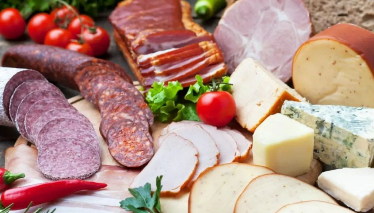 E. Coli alarmı! Et ürünleri idrar yolu enfeksiyonlarına yol açabilir