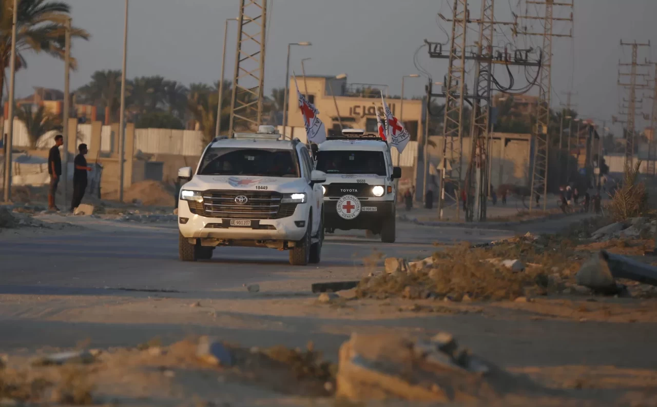 Kızılhaç'tan kritik adım: Gazze'den iki İsrailli esirin cesedi teslim alındı, ikisi daha yolda
