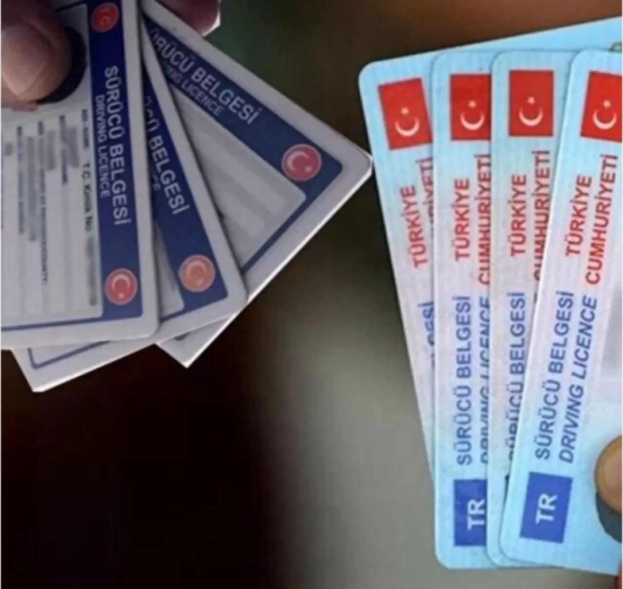 Eski tip ehliyetler için son gün Cuma: Başvuru nasıl yapılıyor?