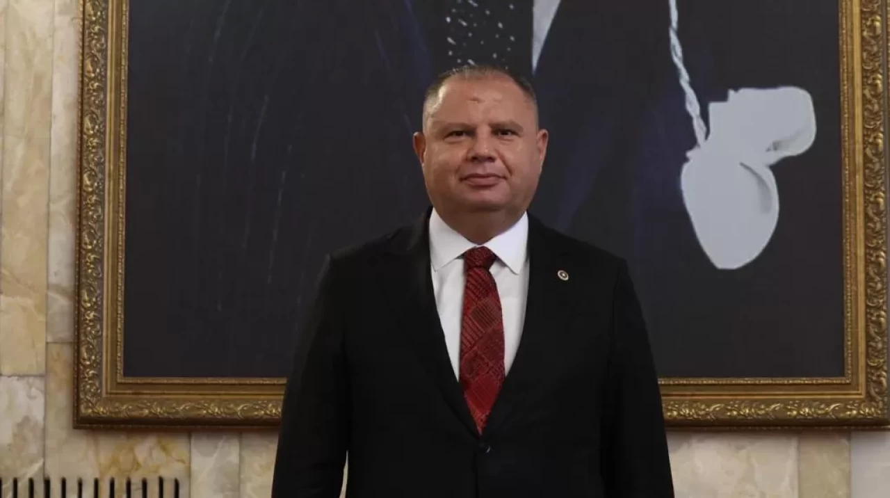 MHP’li Öztürk’ten 29 Ekim Cumhuriyet Bayramı mesajı: Türkiye Cumhuriyeti ilelebet payidar kalacaktır!