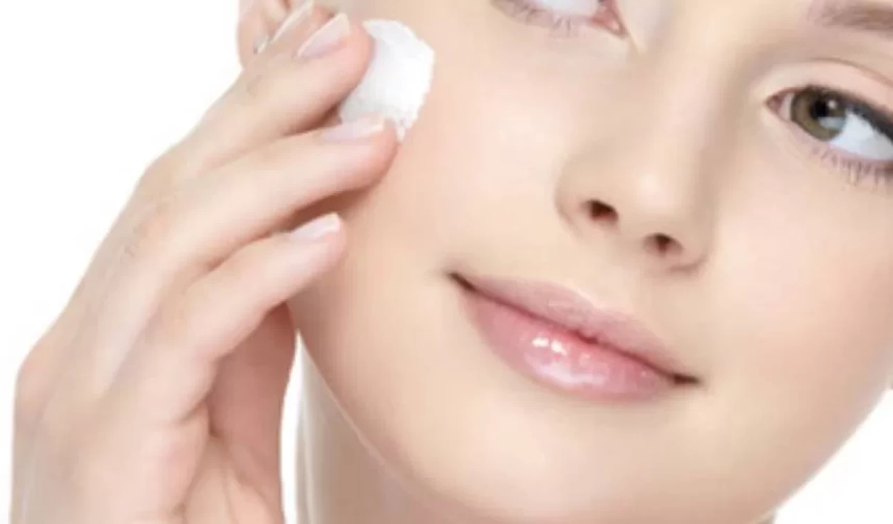 Yoğurt ve yulafla baby face etkisi