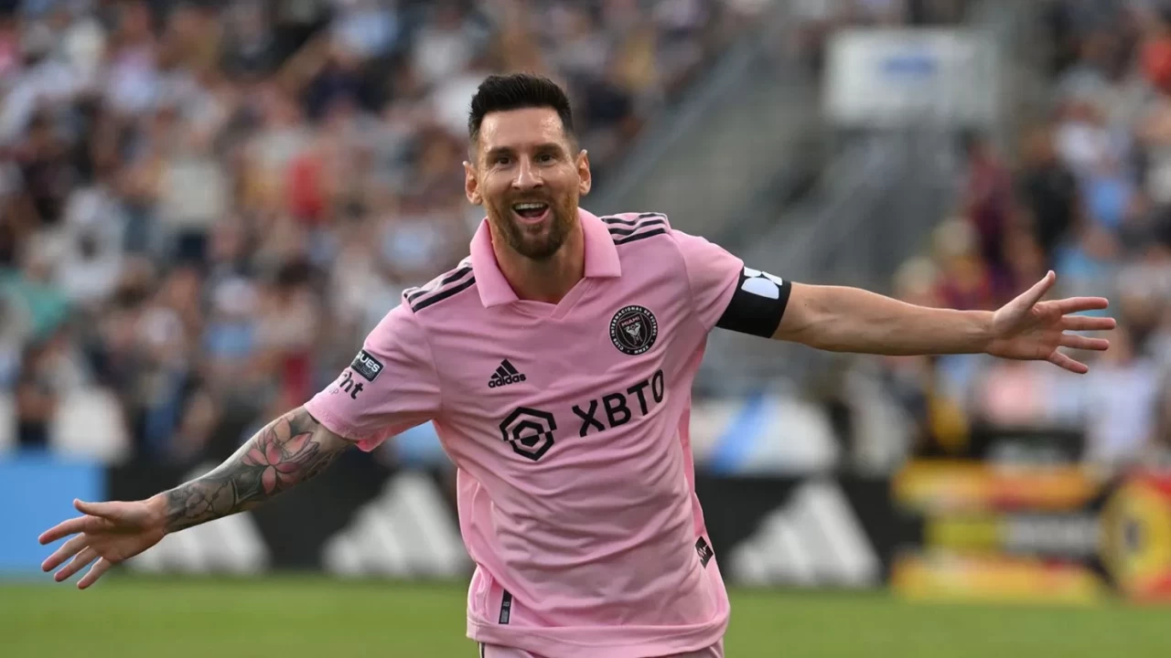 Lionel Messi, Inter Miami ile 2028’e kadar sözleşmesini uzattı