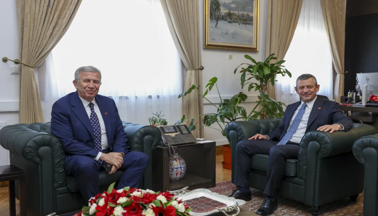 CHP'de, Ankara Büyükşehir'in konser usulsüzlüklerini konuşanlar azarlanmış!