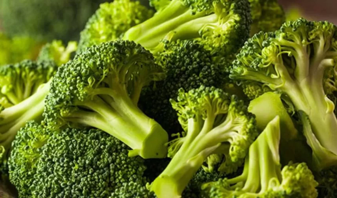 Hem tok tutuyor, hem de kalorisi çok düşük! Brokoli yiyerek kilo vermenin sırrı
