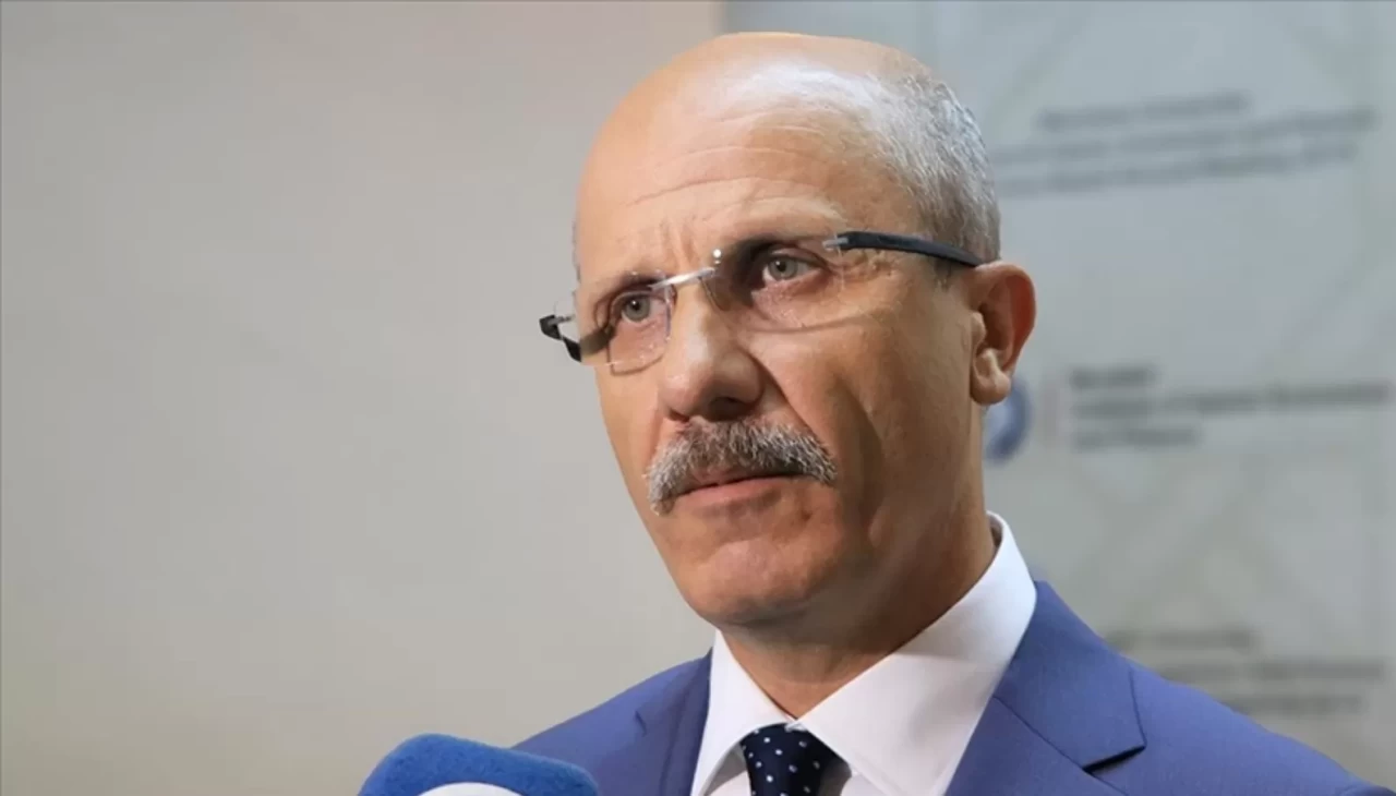 YÖK Başkanı Özvar: Üniversitelerde derslerde sadeleşme ve uygulamalı eğitime geçiyoruz